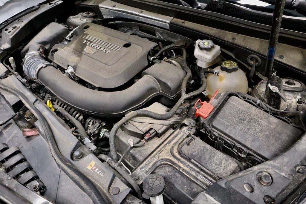 2023 Cadillac XT4 Premium Luxury