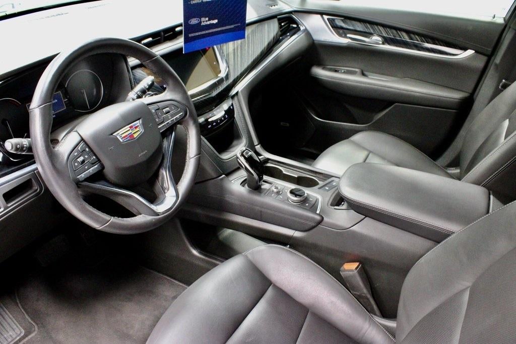 2025 Cadillac XT6 Premium Luxury