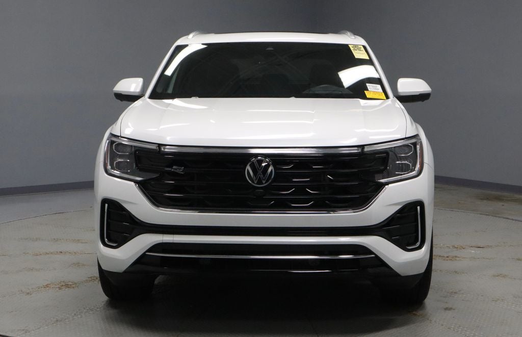 2025 Volkswagen Atlas Cross Sport 2.0T SEL Premium R-Line