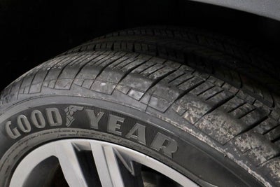 2021 Volkswagen Atlas Cross Sport 3.6L V6 SE w/Technology R-Line