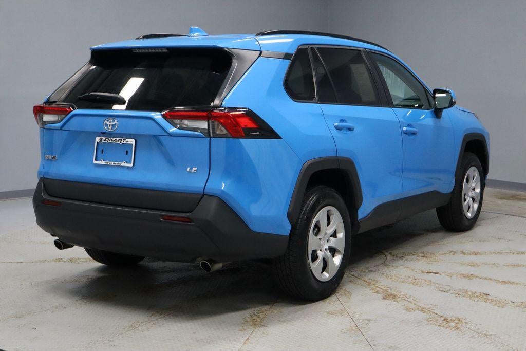 2021 Toyota RAV4 LE