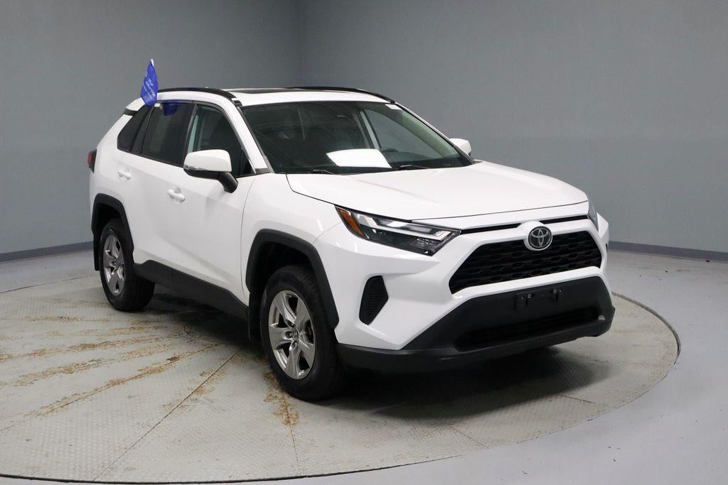 2023 Toyota RAV4 XLE