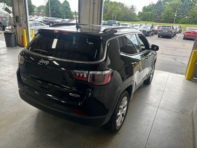 2023 Jeep Compass Latitude Lux