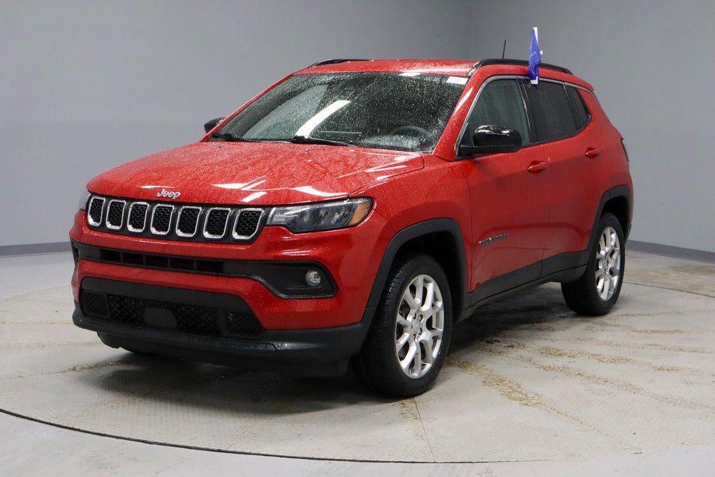 2023 Jeep Compass Latitude Lux