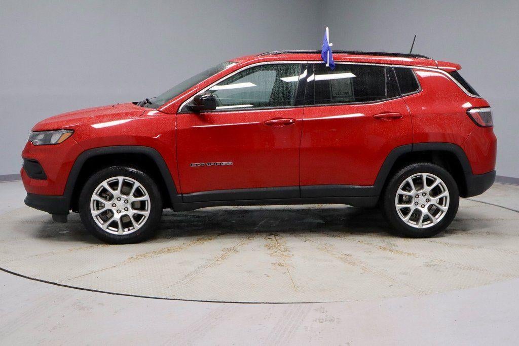 2023 Jeep Compass Latitude Lux