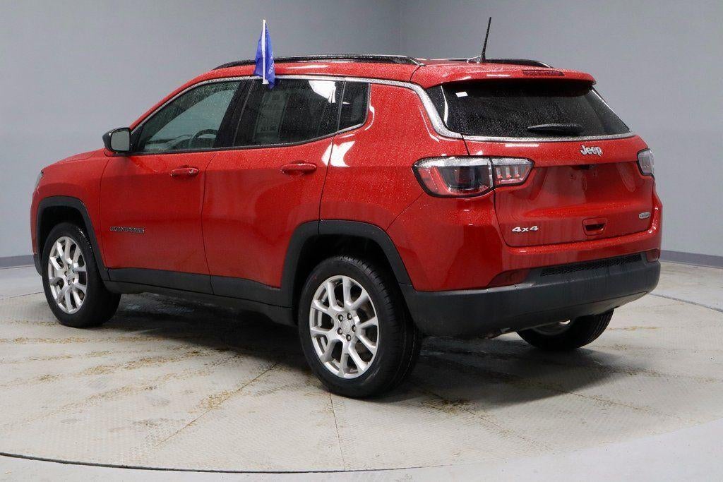 2023 Jeep Compass Latitude Lux