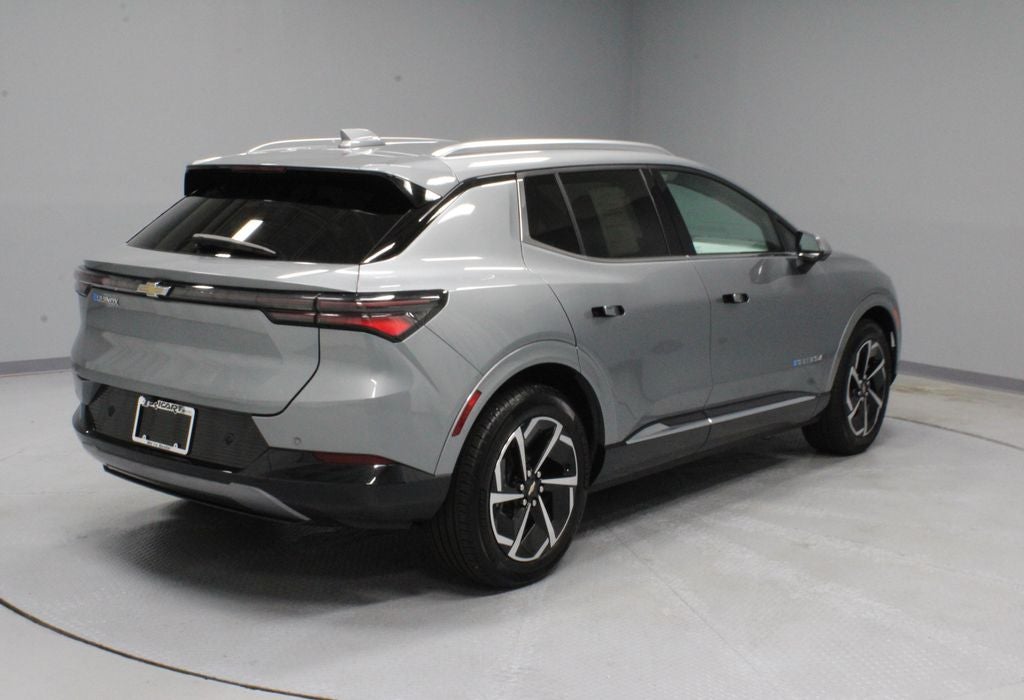 2024 Chevrolet Equinox EV LT