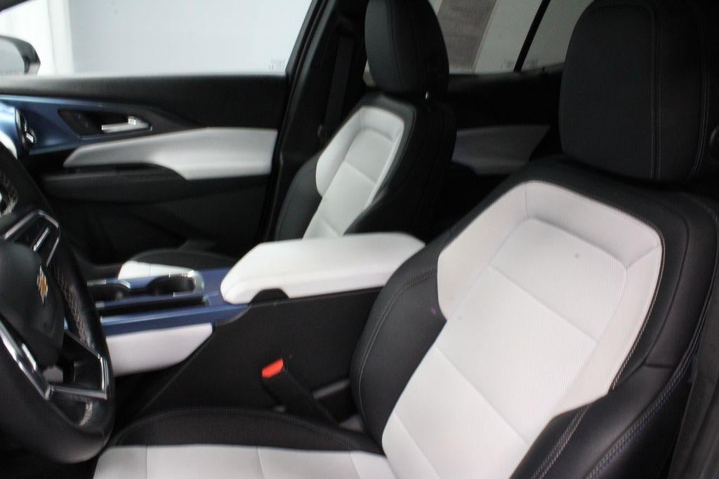 2024 Chevrolet Equinox EV LT