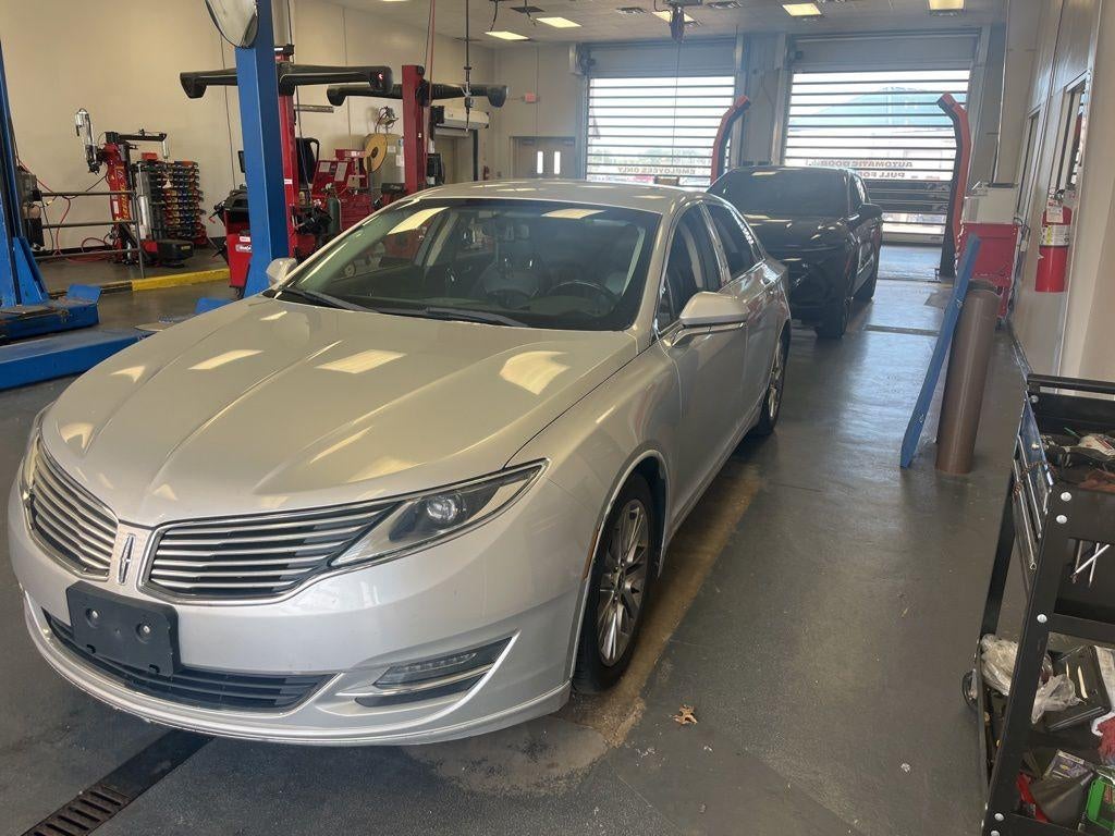 2013 Lincoln MKZ Base