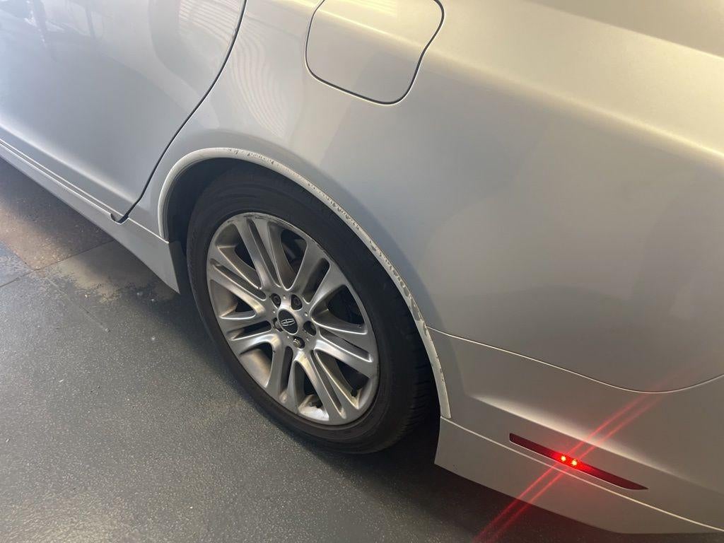 2013 Lincoln MKZ Base