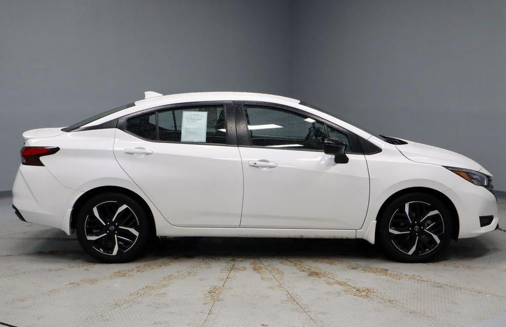 2024 Nissan Versa 1.6 SR