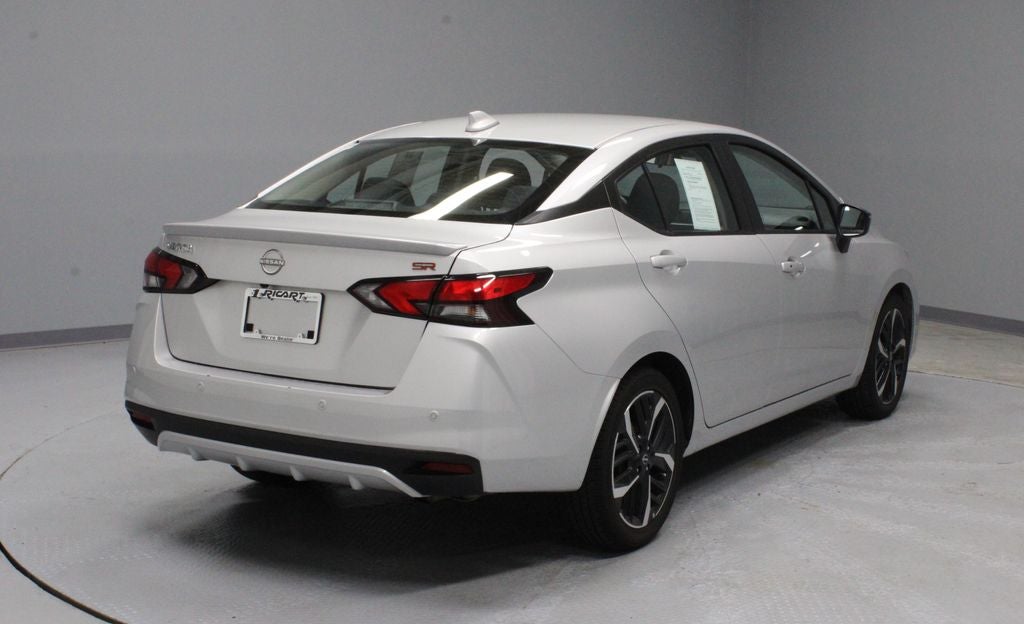 2024 Nissan Versa 1.6 SR