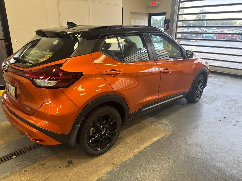 2023 Nissan Kicks SR