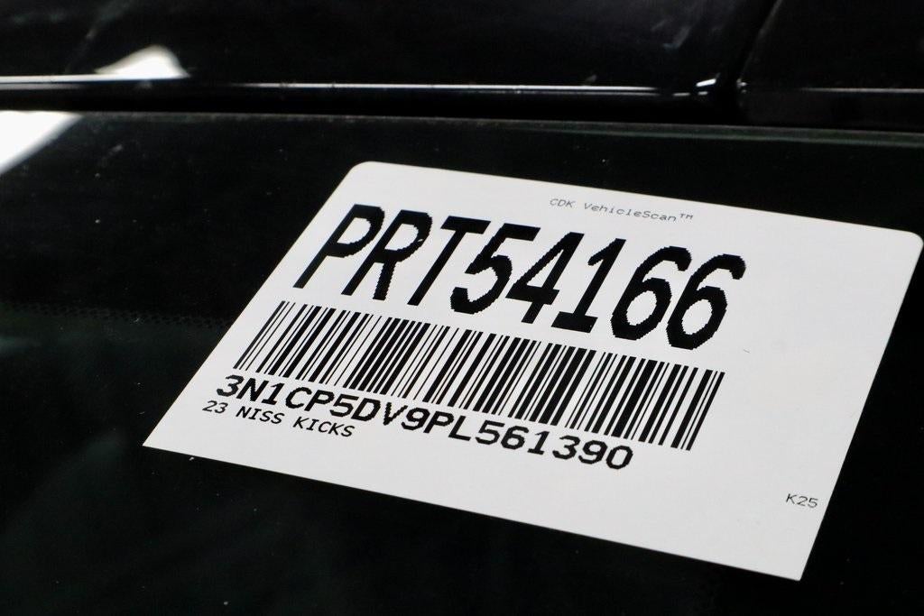 2023 Nissan Kicks SR