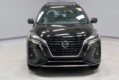 2021 Nissan Kicks SR