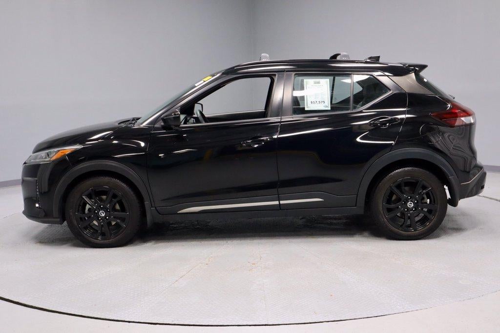 2021 Nissan Kicks SR