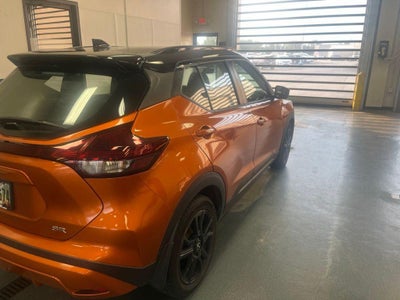2022 Nissan Kicks SR