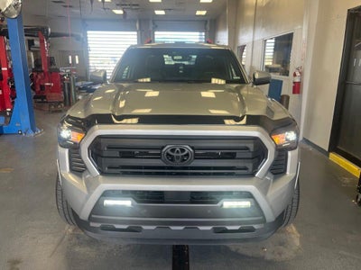 2025 Toyota Tacoma 4WD SR5