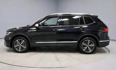 2024 Volkswagen Tiguan 2.0T Wolfsburg Edition