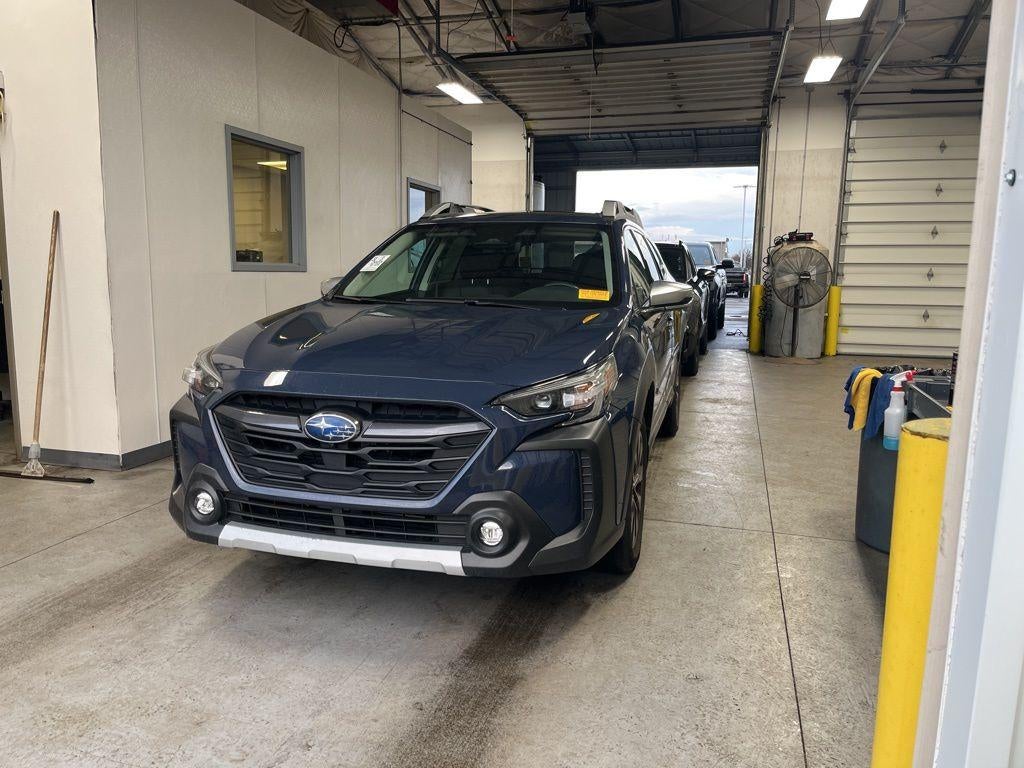 2023 Subaru Outback Touring XT