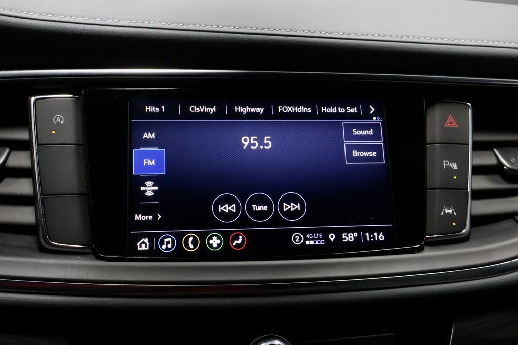 2024 Buick Enclave Essence