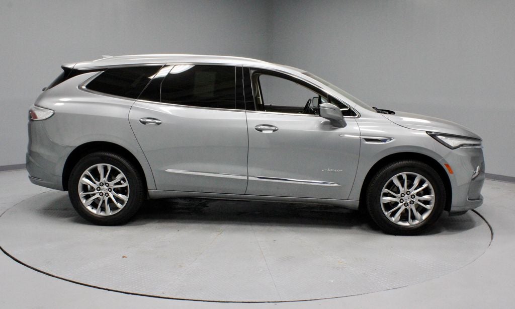 2023 Buick Enclave Avenir