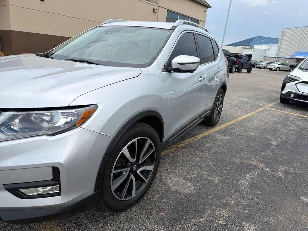 2020 Nissan Rogue SL