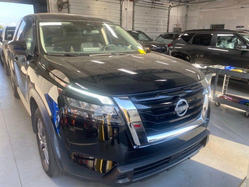 2024 Nissan Pathfinder S