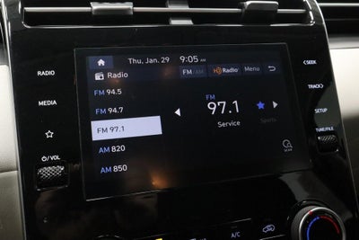 2023 Hyundai TUCSON SE