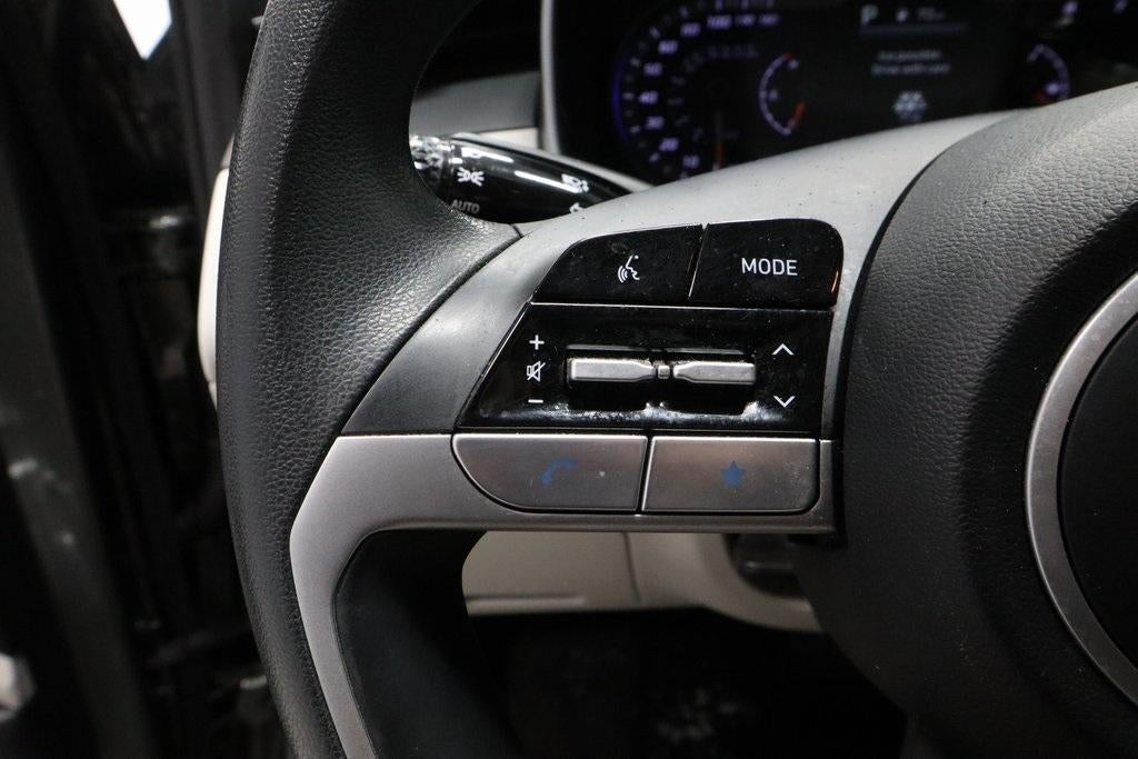 2023 Hyundai TUCSON SE