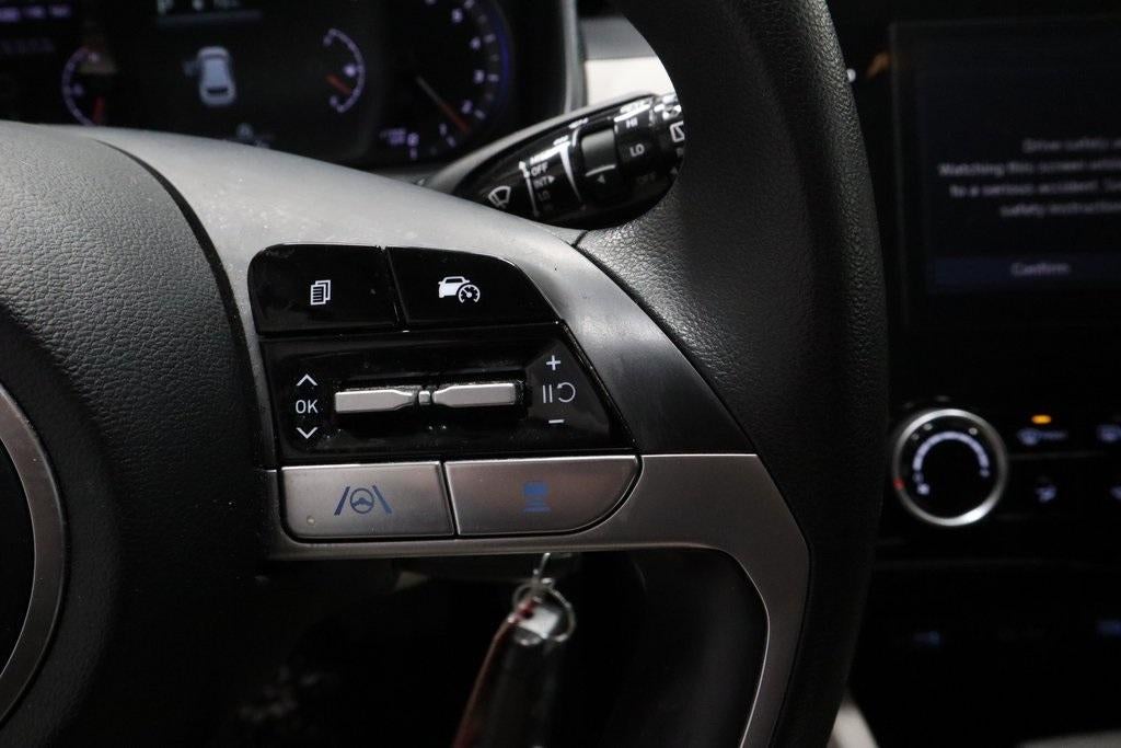 2023 Hyundai TUCSON SE