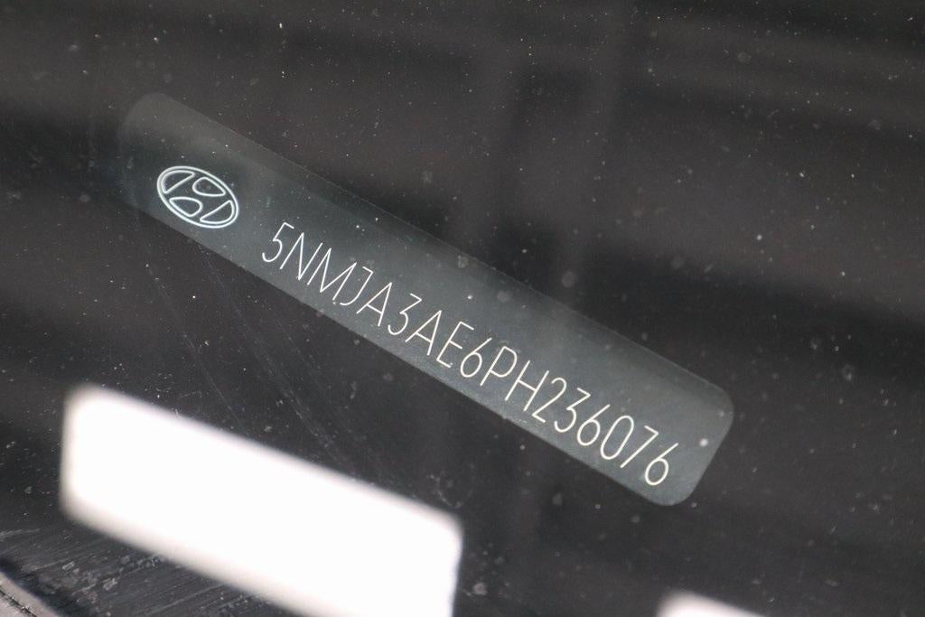 2023 Hyundai TUCSON SE