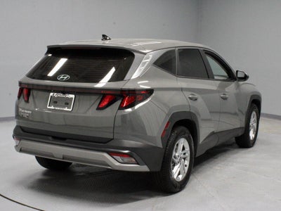 2025 Hyundai TUCSON SE