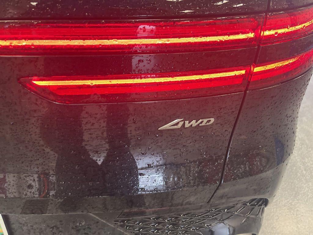 2024 Genesis GV70 2.5T