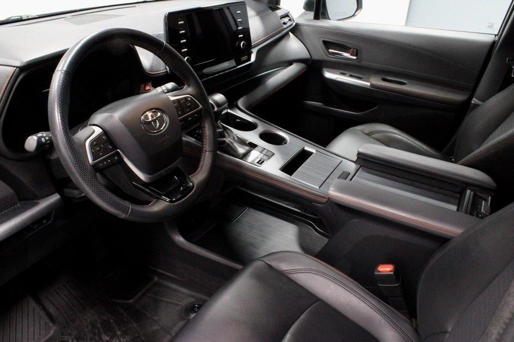 2022 Toyota Sienna XSE