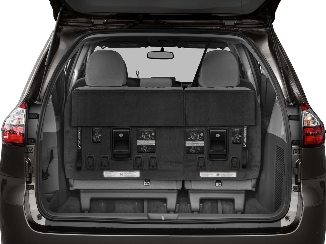 2016 Toyota Sienna LE