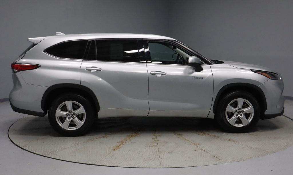 2021 Toyota Highlander LE