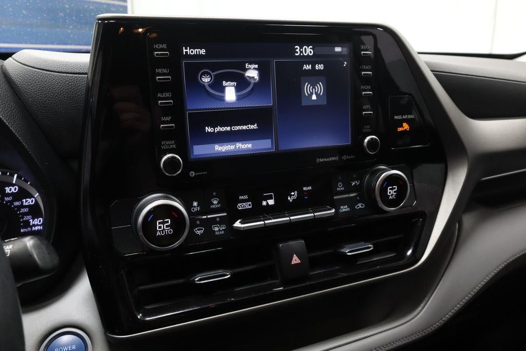 2021 Toyota Highlander LE