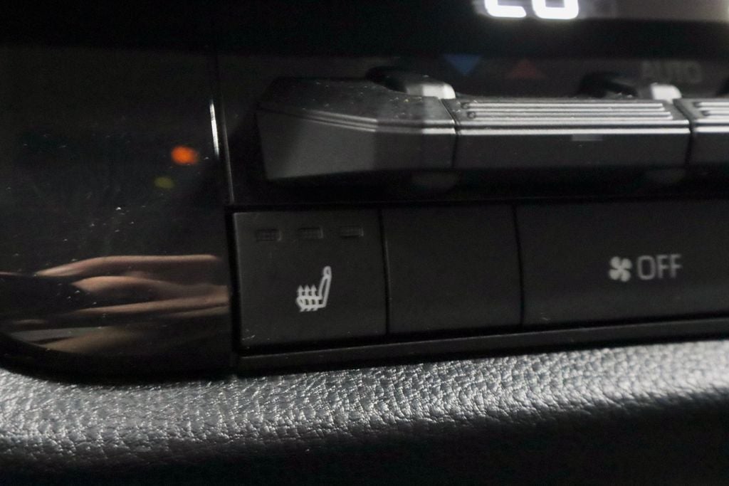 2022 Toyota Tundra 4WD SR5