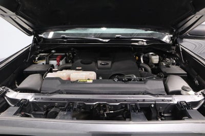 2025 Toyota Tundra 4WD SR5