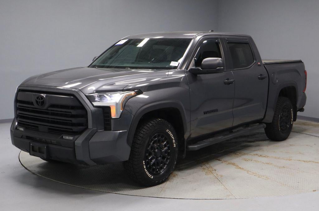 2025 Toyota Tundra 4WD SR5