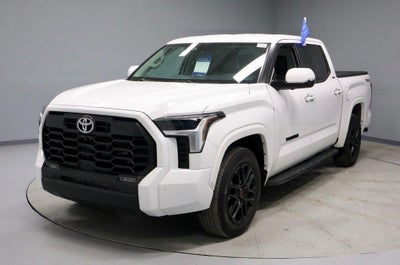2024 Toyota Tundra 4WD SR5