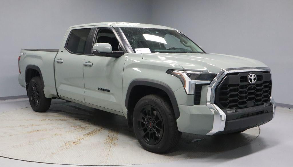 2024 Toyota Tundra 4WD SR5