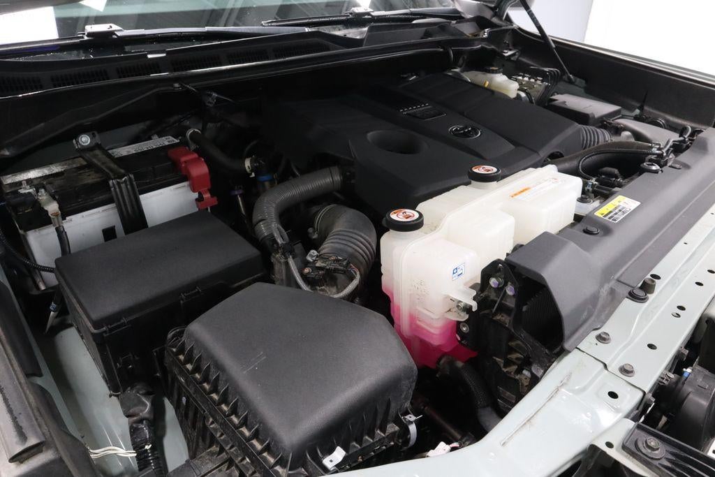 2024 Toyota Tundra 4WD SR5