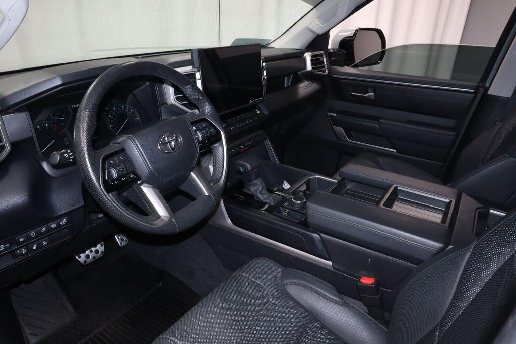 2024 Toyota Tundra 4WD SR5