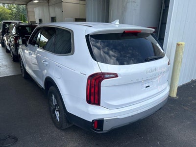 2023 Kia Telluride LX