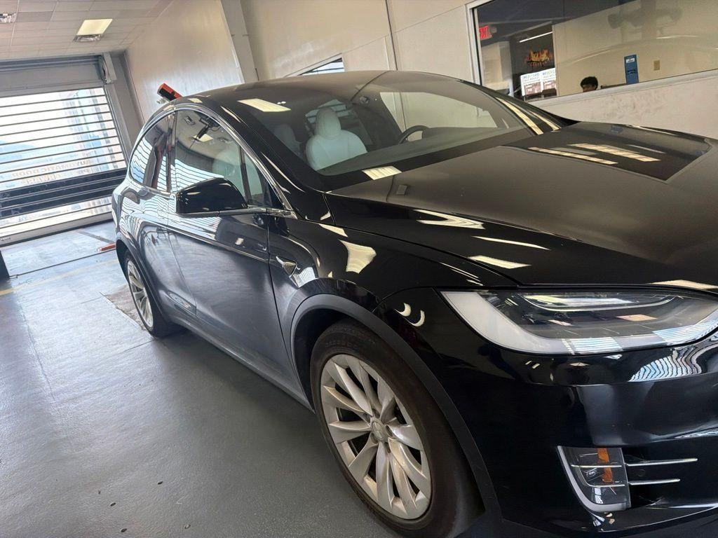 2020 Tesla Model X Long Range