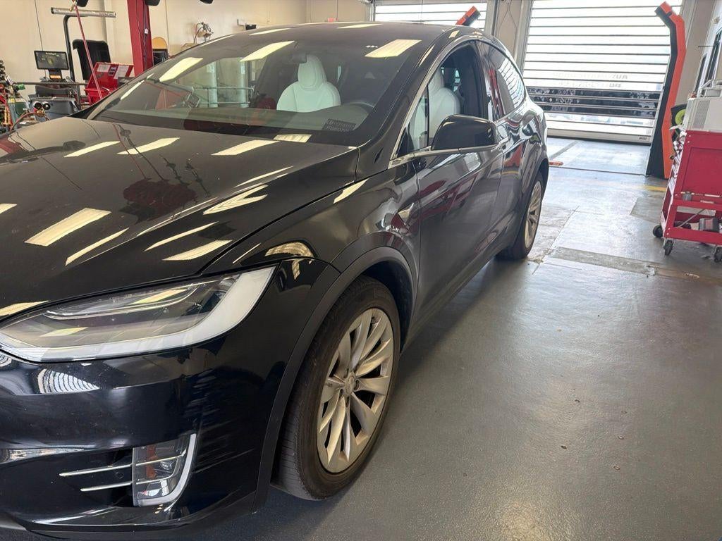 2020 Tesla Model X Long Range