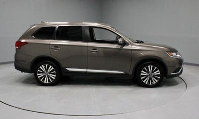 2019 Mitsubishi Outlander Base