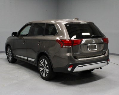 2019 Mitsubishi Outlander Base
